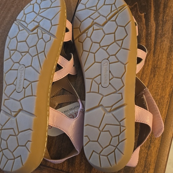 Baretraps Women's Pink Strappy Sandals - Picture 7 of 10
